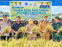 Kapolresta Kendari Hadiri Panen Raya Padi Musim Tanam II, Perkuat Ketahanan Pangan